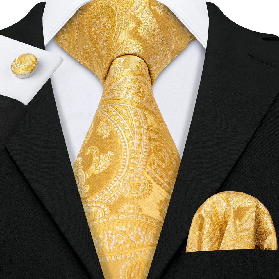 Set Cravate Jaune + Pochette + Boutons de Manchette Motif Paisley