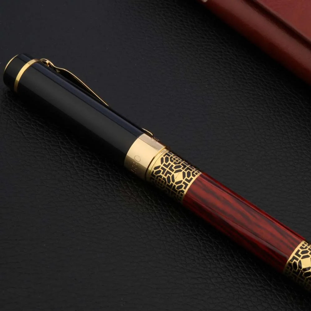 Stylo Plume Bois Acajou Sculpté Doré 530 - Luxe Bureau et Étudiant