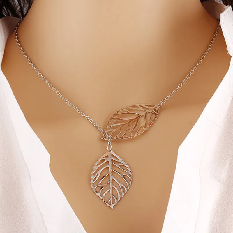 Collier Pendentif Minimaliste - Argenté pour Femme