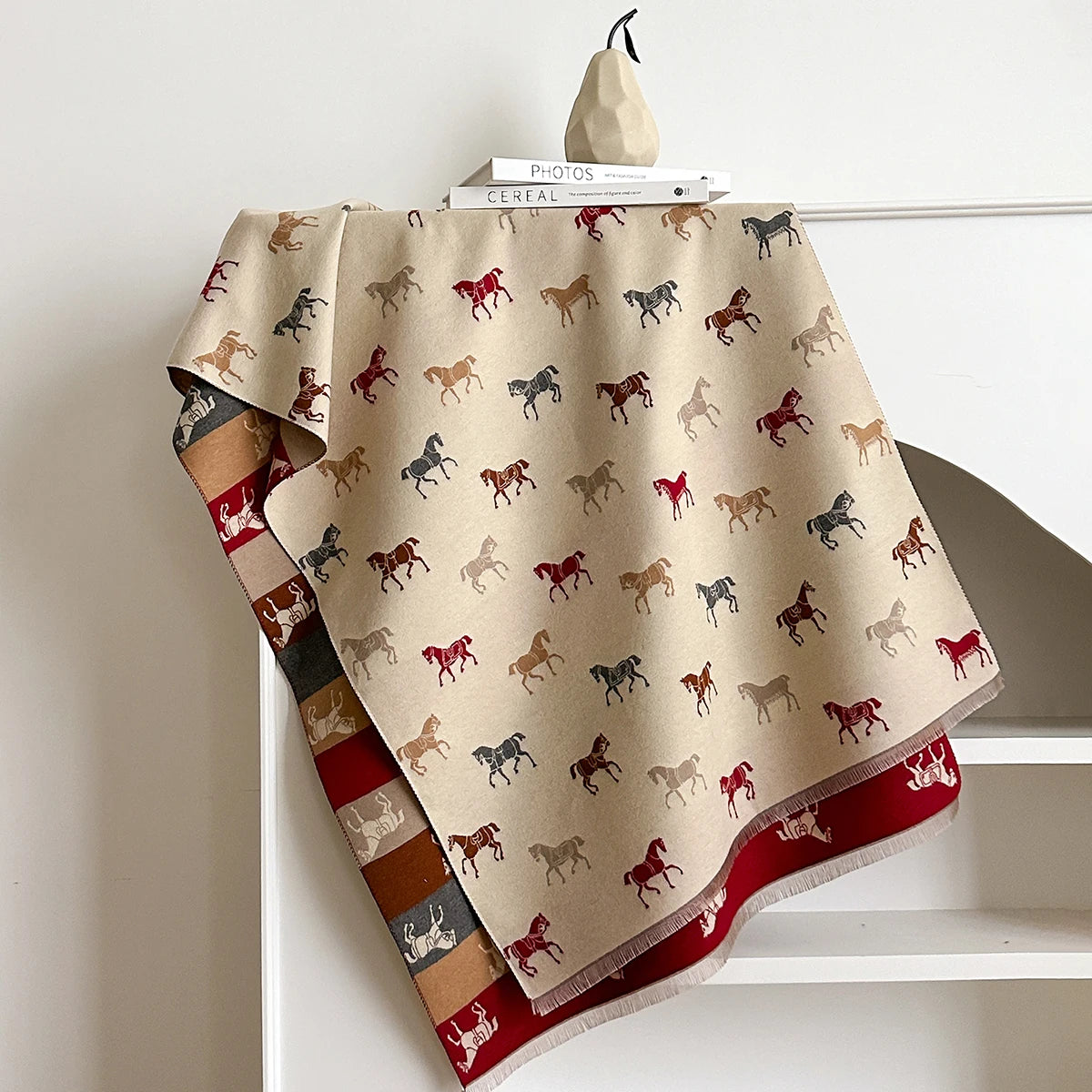 Châle Écharpe Jacquard Cheval Hiver - Motif Traditionnel Coloré
