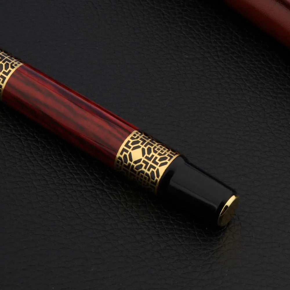 Stylo Plume Bois Acajou Sculpté Doré 530 - Luxe Bureau et Étudiant