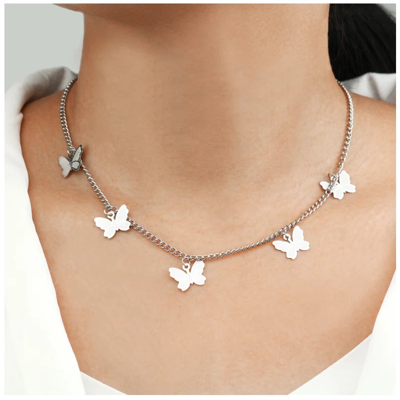 Collier Pendentif Minimaliste - Argenté pour Femme