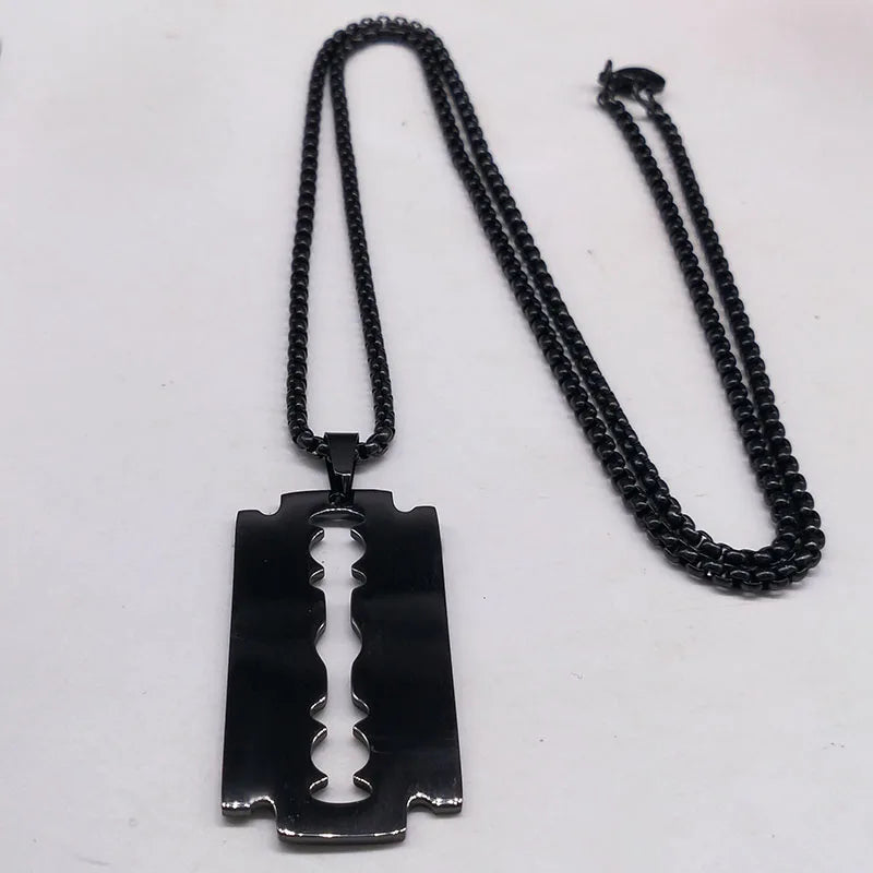 Collier Pendentif Lame Gothique Acier Inoxydable Noir