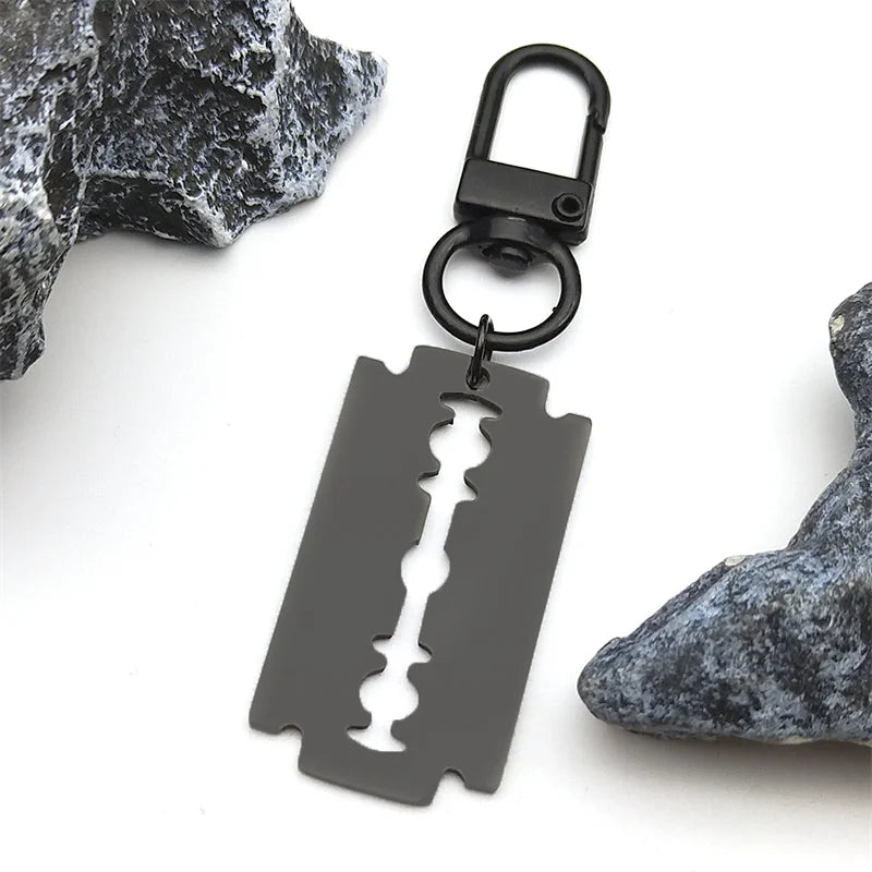 Collier Pendentif Lame Gothique Acier Inoxydable Noir