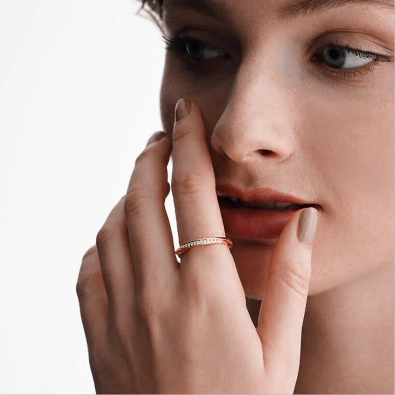 Bague de Fiançailles Femme Zircon Cubique Plaqué Or Rose - Simple et Élégante