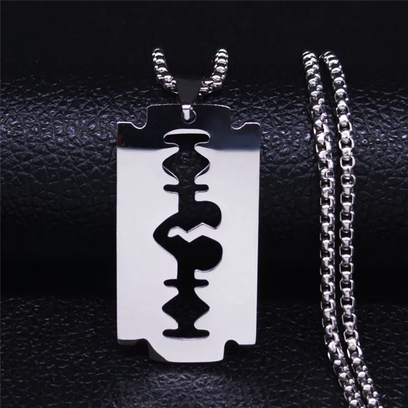 Collier Pendentif Lame Gothique Acier Inoxydable Noir